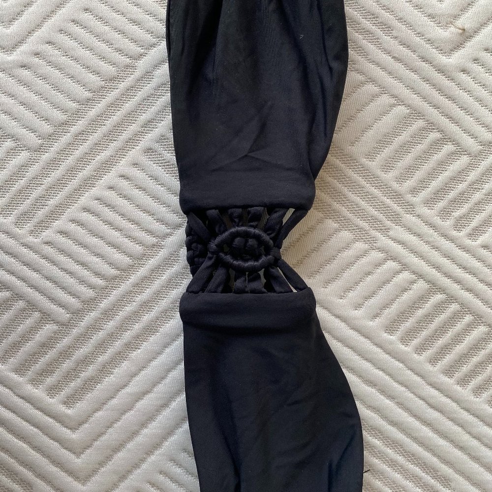 Frankies Bandeau Top Black